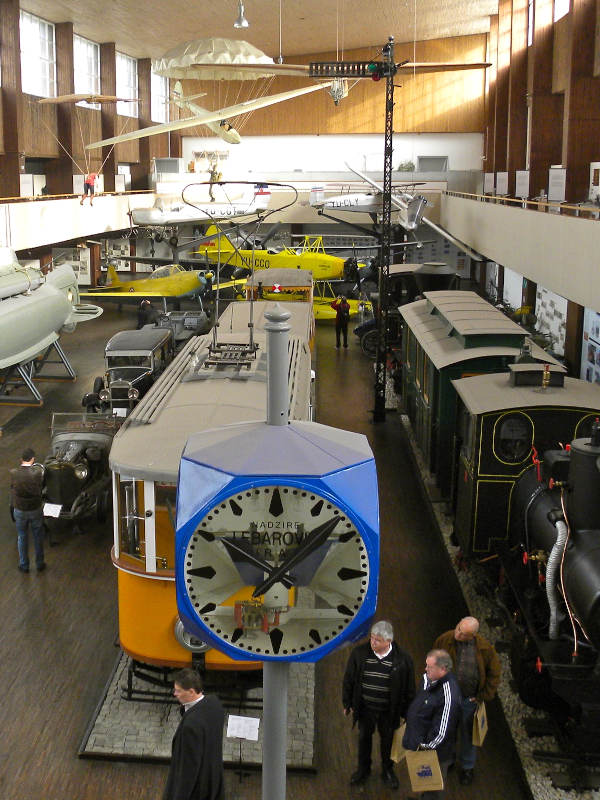 vue des engins du musée