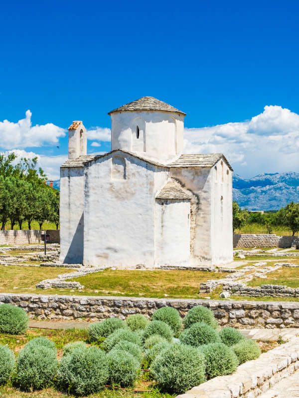 eglise à Nin