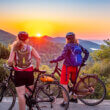 coucher de soleil en vélo